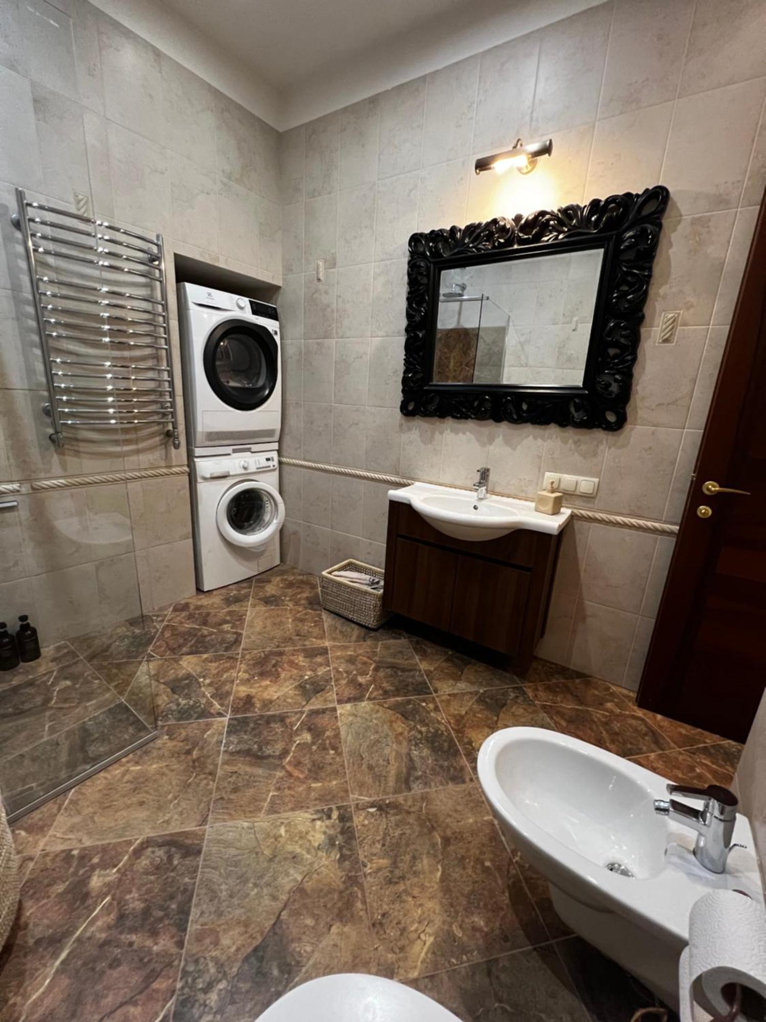 Luxury Old Town Apartment VNO Buitenkant foto